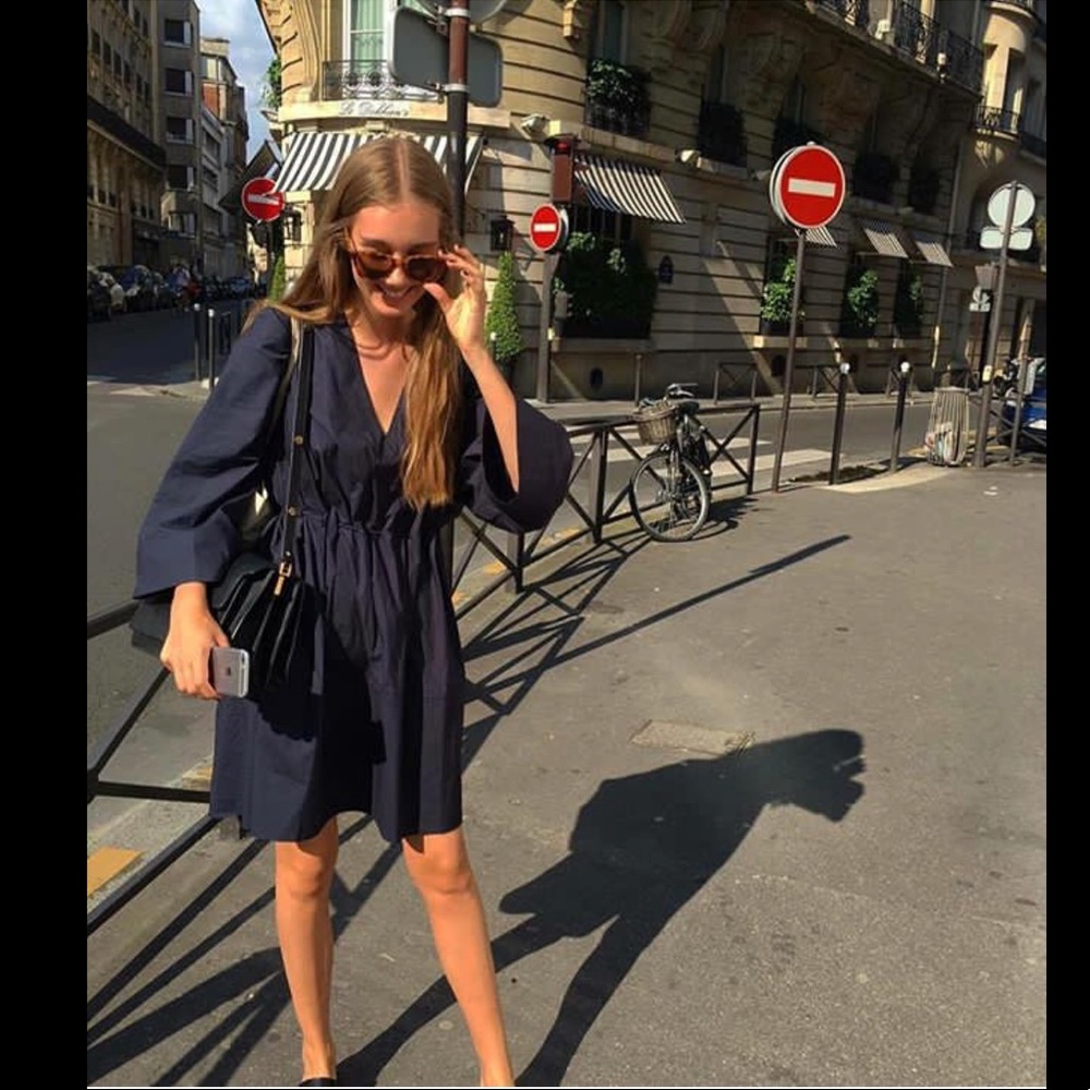 Beautiful Acne navy dress 36 Small knee length